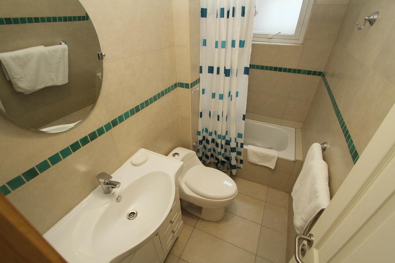 Dein Haus Hotel Y Departamentos بورتو فاراس المظهر الخارجي الصورة
